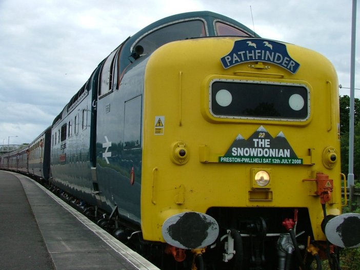 Deltic at Welshpool, 12th July 2008